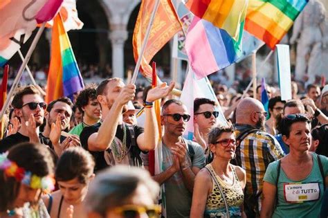 incontri gay friuli bakeka|Bar Gay a Friuli Venezia Giulia